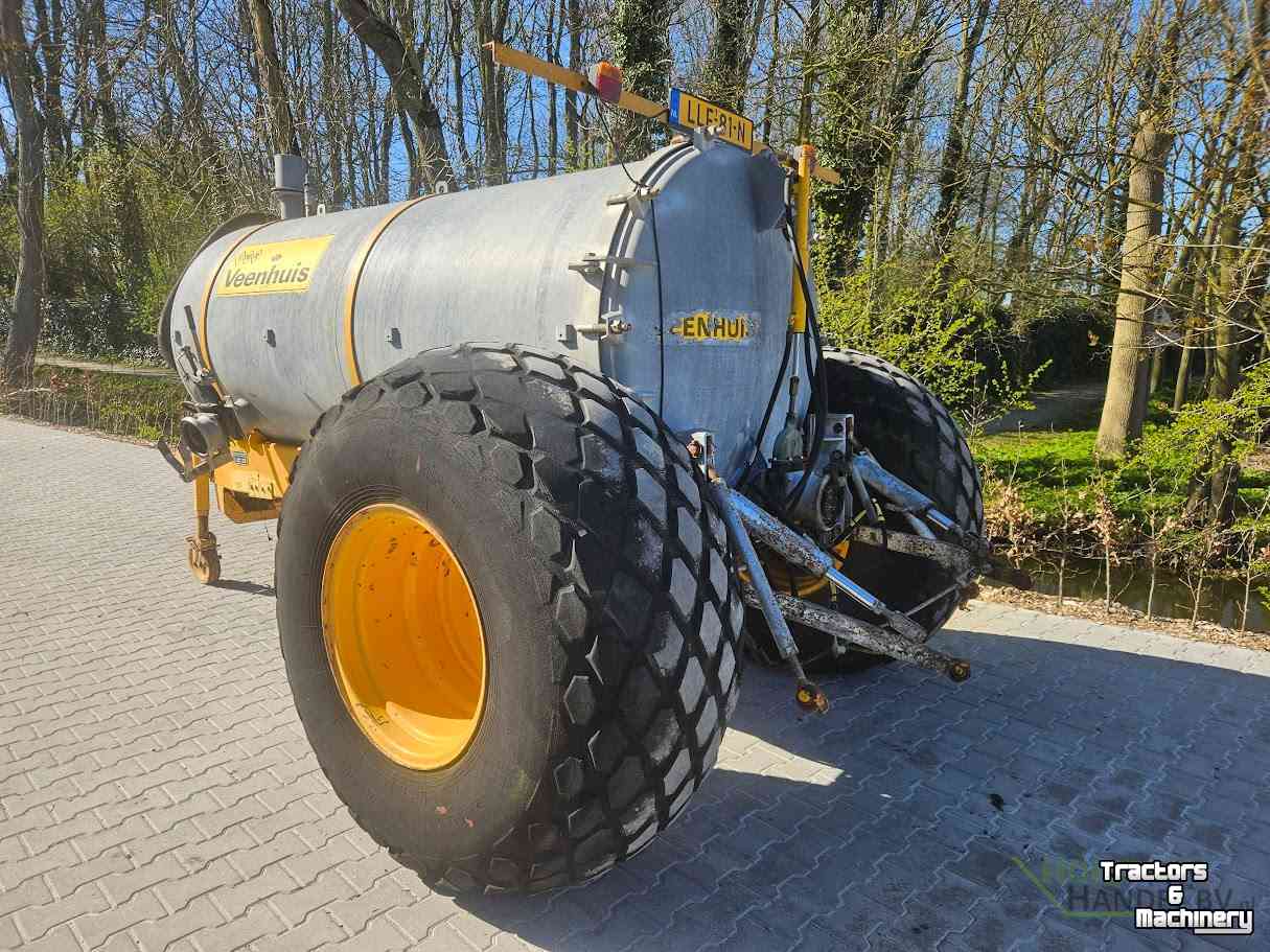 Mesttank Veenhuis 4200L mesttank/watertank