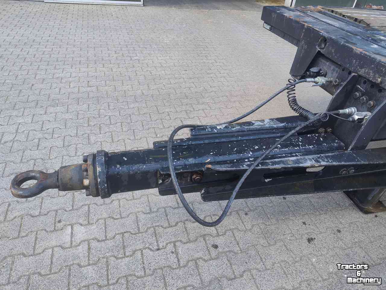 Vierwielige wagen / Landbouwwagen  Platte kar wipkar