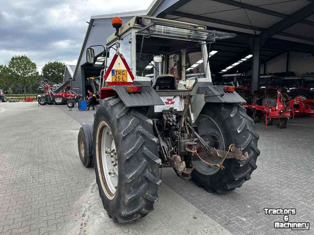 Tractor / Trekker Massey Ferguson 390