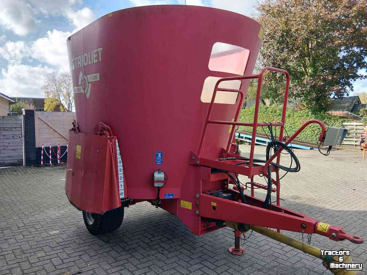 Voermengwagen Trioliet Solomix 1-1200 Voermengwagen