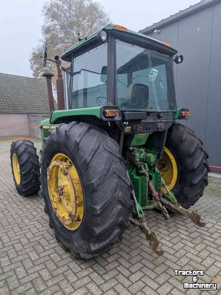 Tractor / Trekker John Deere 4240 S