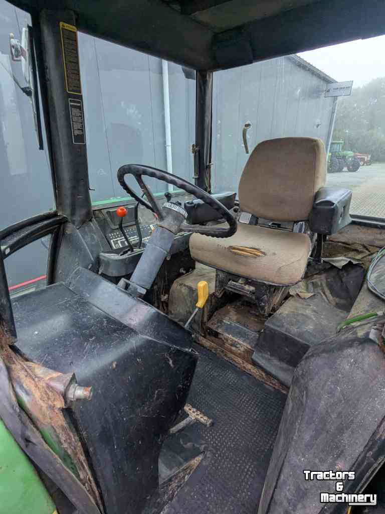 Tractor / Trekker John Deere 4240 S