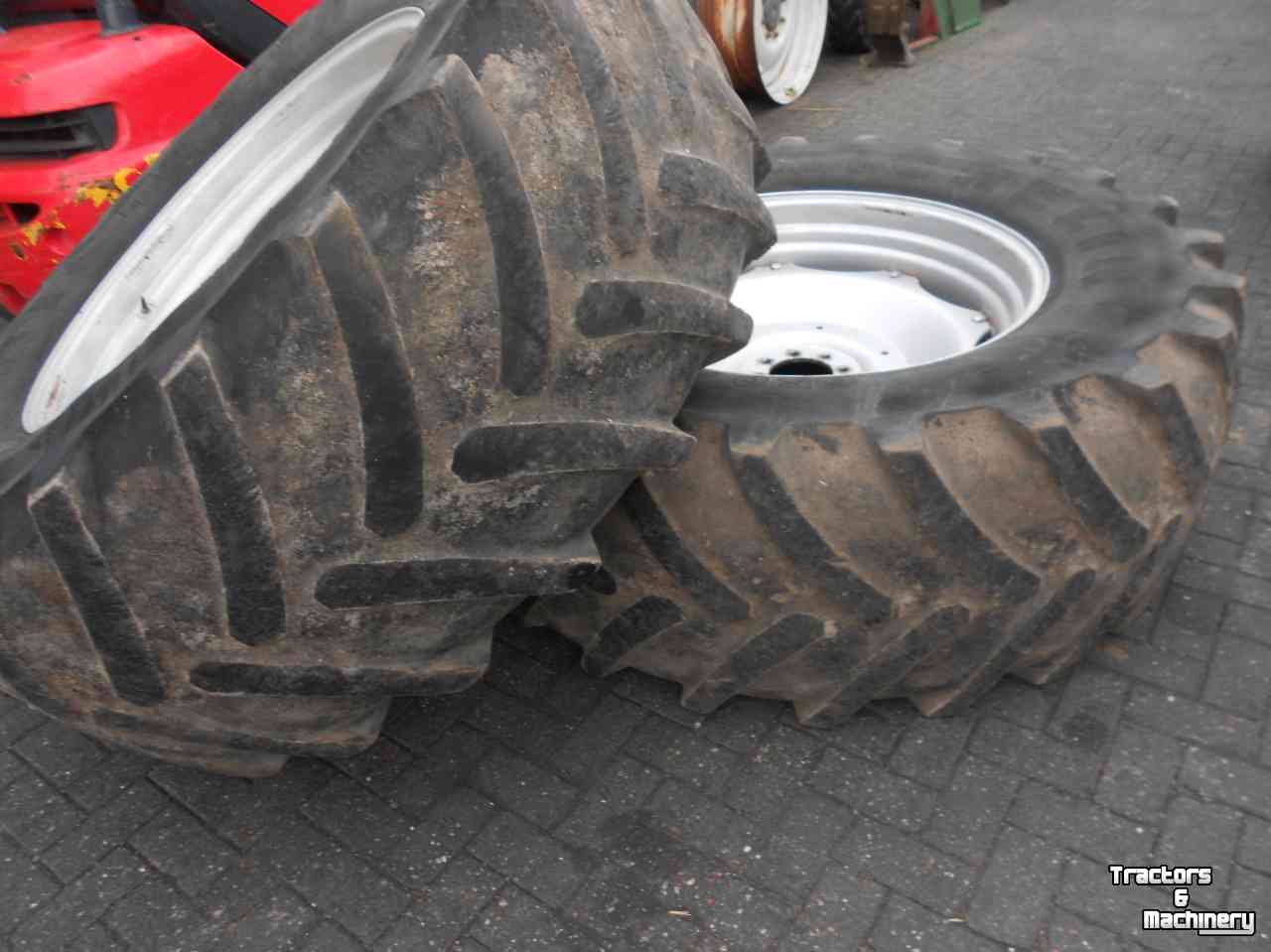 Wielen, Banden, Velgen & Afstandsringen Michelin 650/65r38 xm108