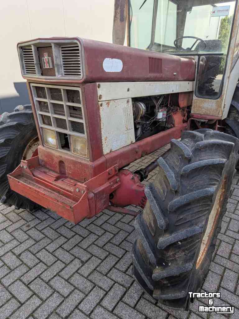 Tractor / Trekker International 946