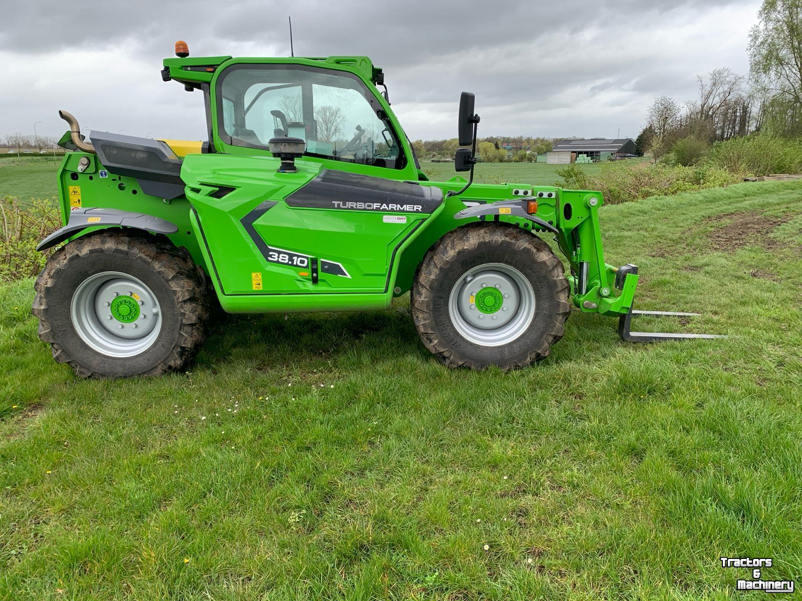 Verreiker Merlo TF38.10 CS136