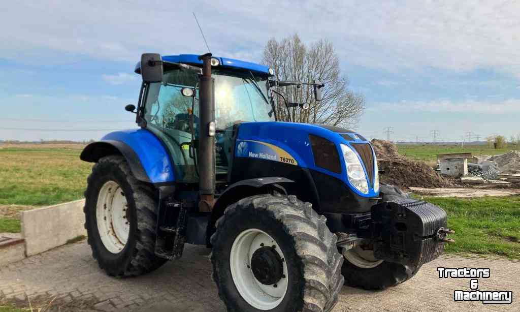 Traktoren New Holland T 6030 RC Tractor Traktor Tracteur