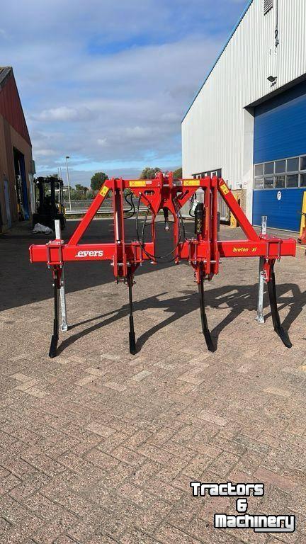 Cultivator Evers Breton XL met hefinrichting