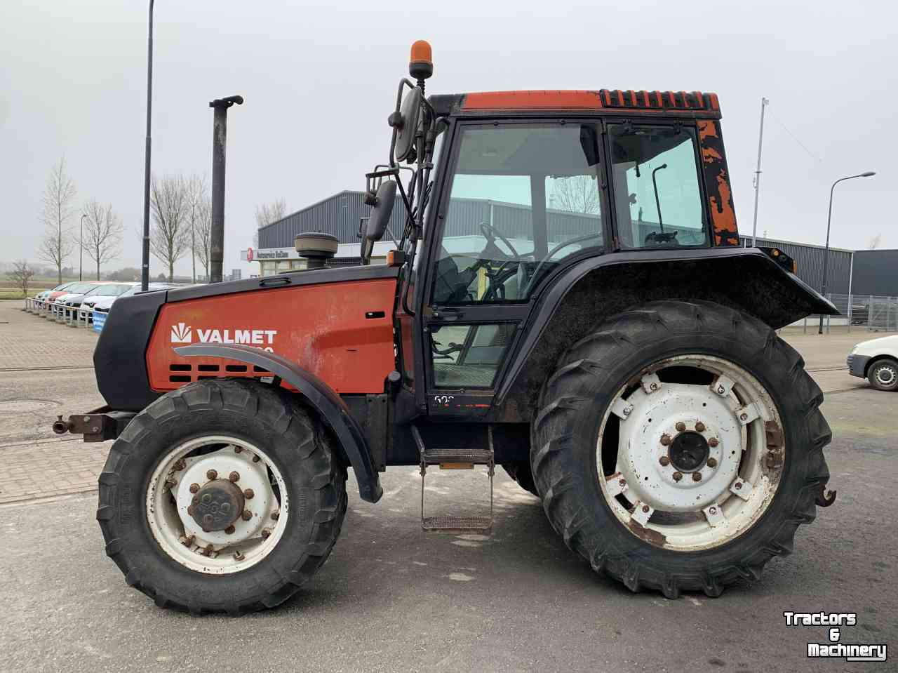 Traktoren Valtra VALTRA VALMET 6100