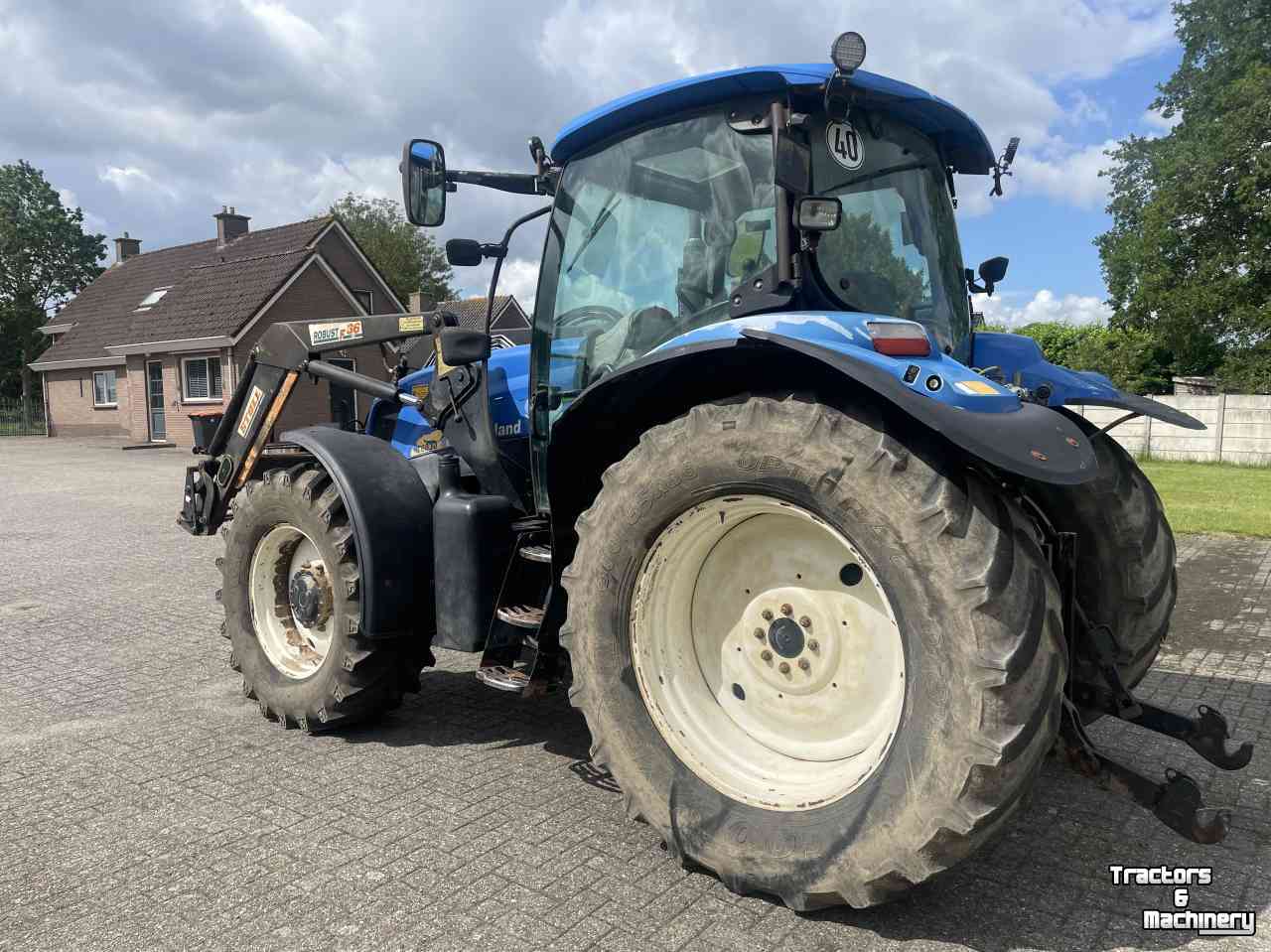 Tractor / Trekker New Holland T6030 Delta