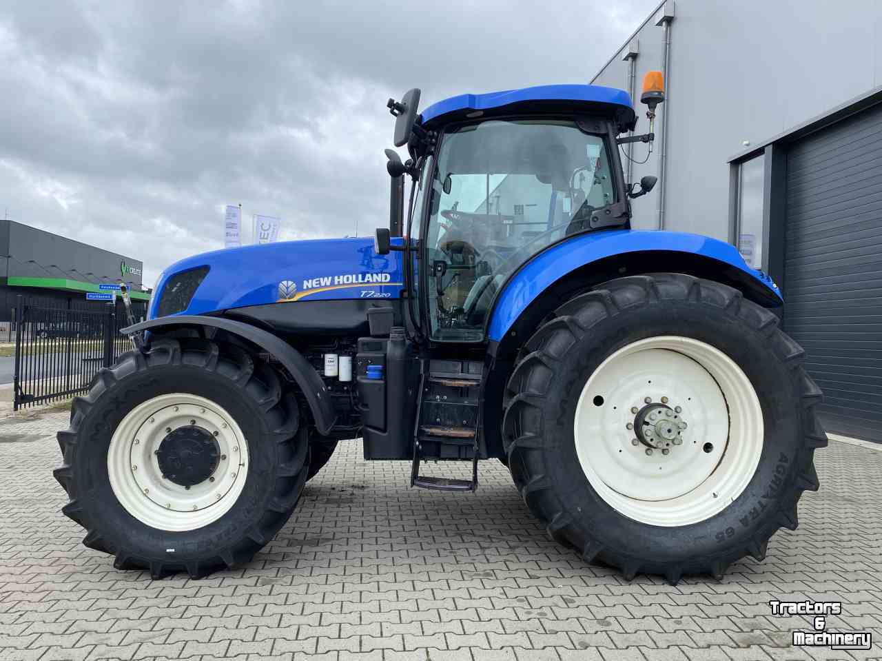 Tractor / Trekker New Holland T7.220 PC