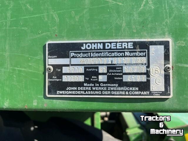 Veldhakselaar John Deere 6710