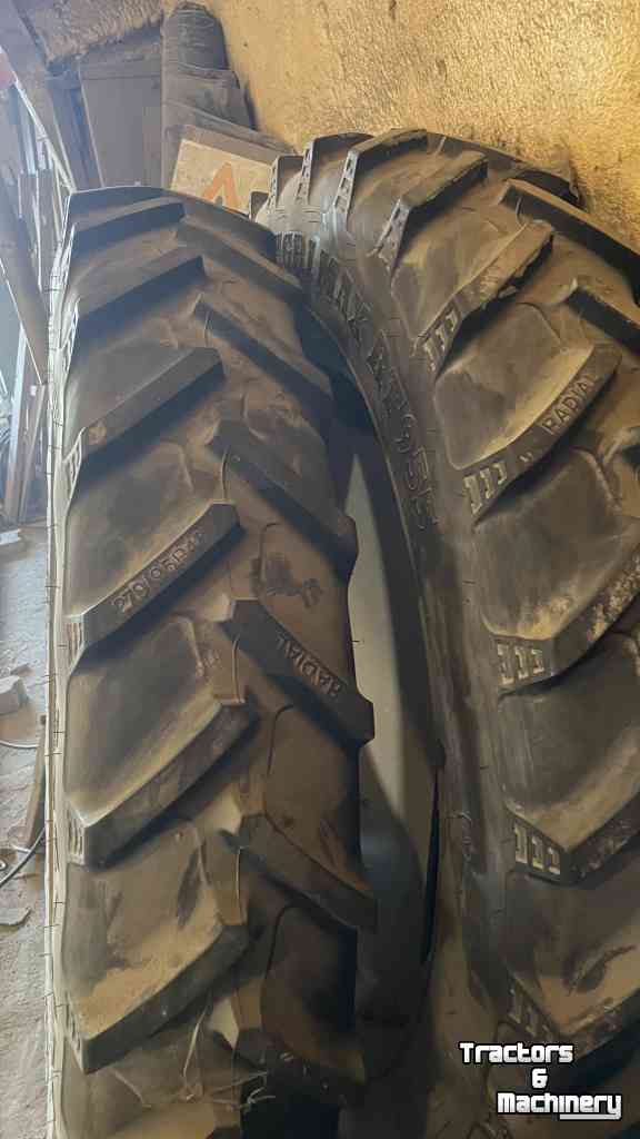 Wielen, Banden, Velgen & Afstandsringen Michelin 230/95 R32 en 270/95R48