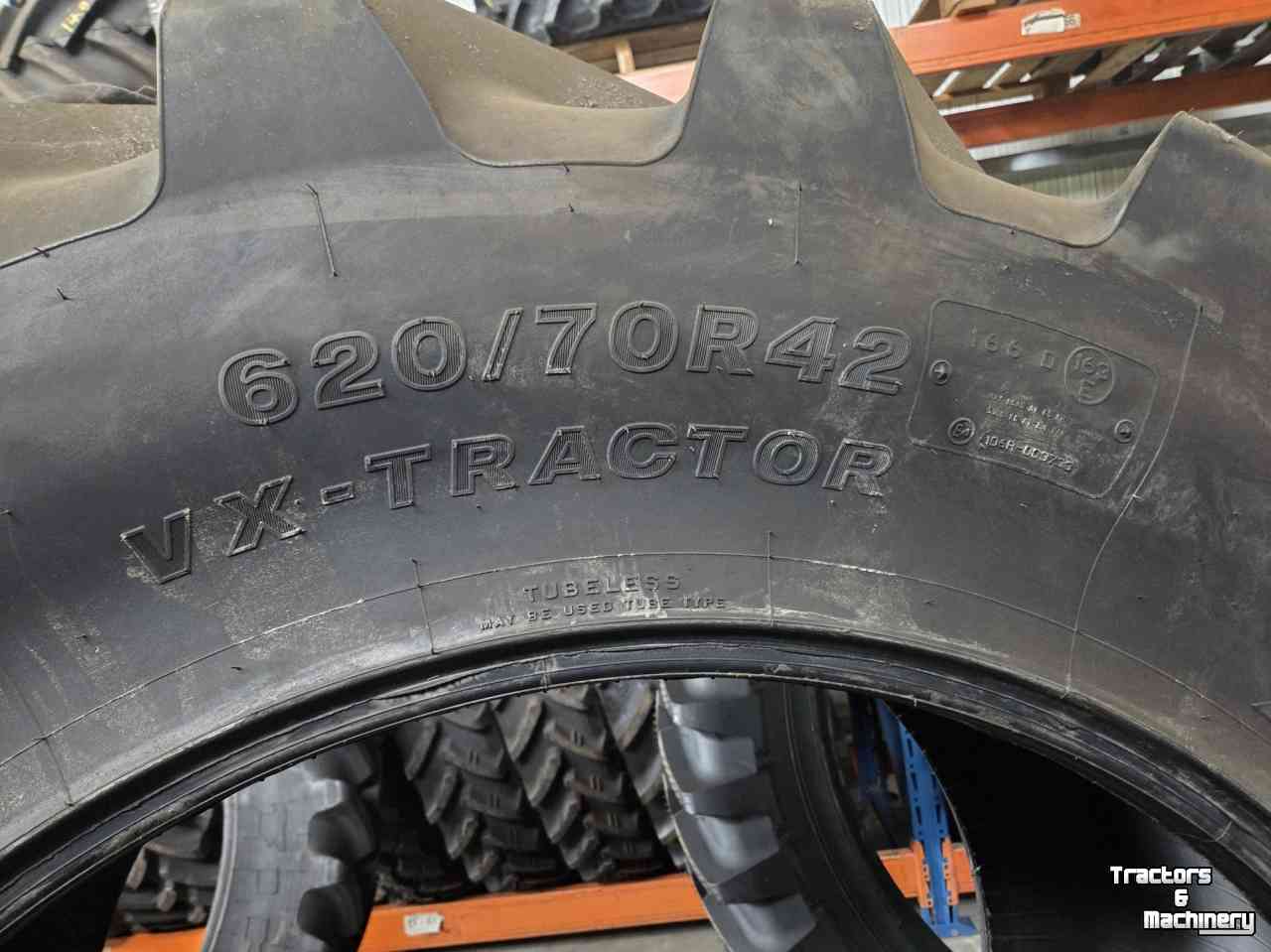 Wielen, Banden, Velgen & Afstandsringen Bridgestone 620/70R42 VX-Tractor demo