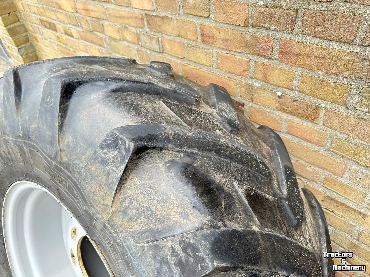 Wielen, Banden, Velgen & Afstandsringen Michelin 16.9R24