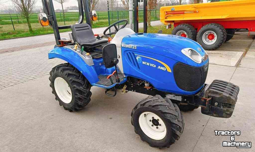 Tuinbouwtraktoren New Holland Boomer 25 HST Mini-Tractor