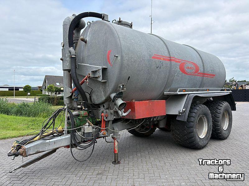 Mesttank Jako Jako 20000 met los en zuigarm
