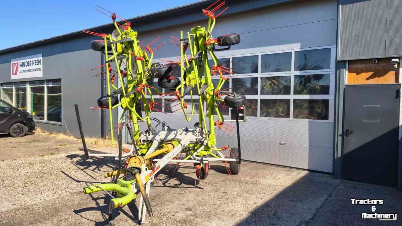 Schudder Claas Volto 900 T