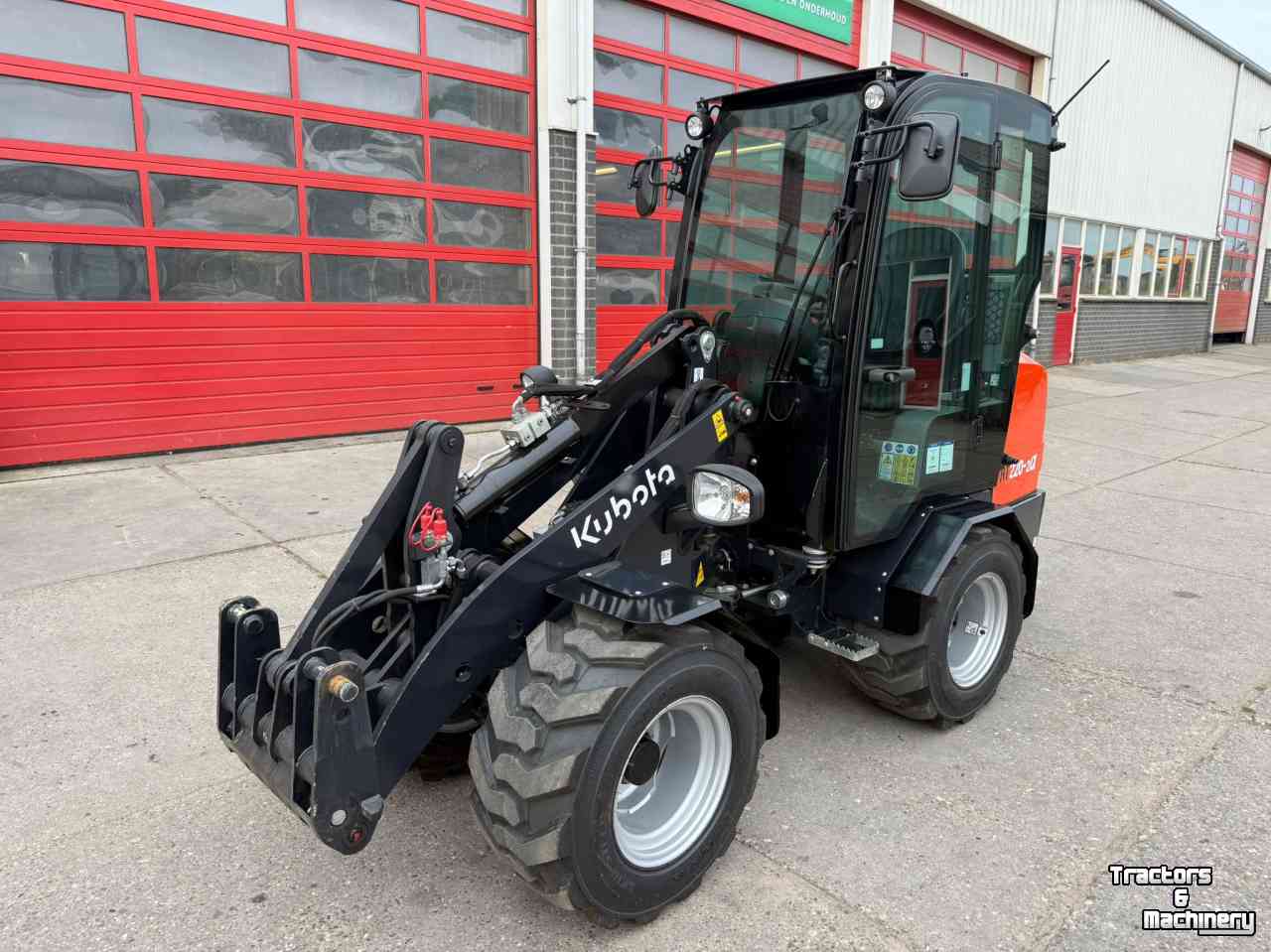 Shovel / Wiellader / Kniklader Kubota RT220-2a nieuw. ( Giant G2300 X-tra HD ) Cabine