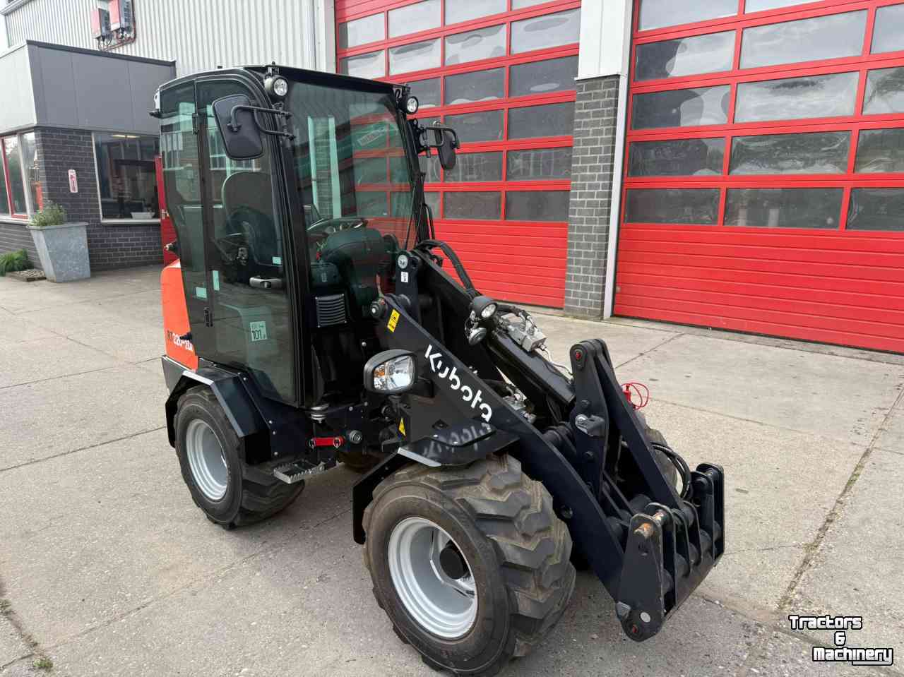 Shovel / Wiellader / Kniklader Kubota RT220-2a nieuw. ( Giant G2300 X-tra HD ) Cabine