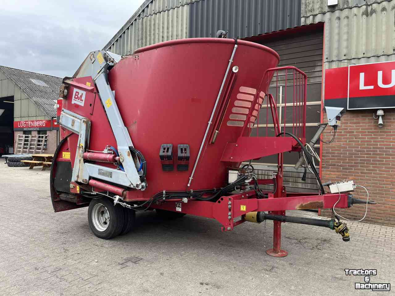Voermengwagen BVL BVL van Lengerich V-MIX 13-1LS voermengwagen voermachines