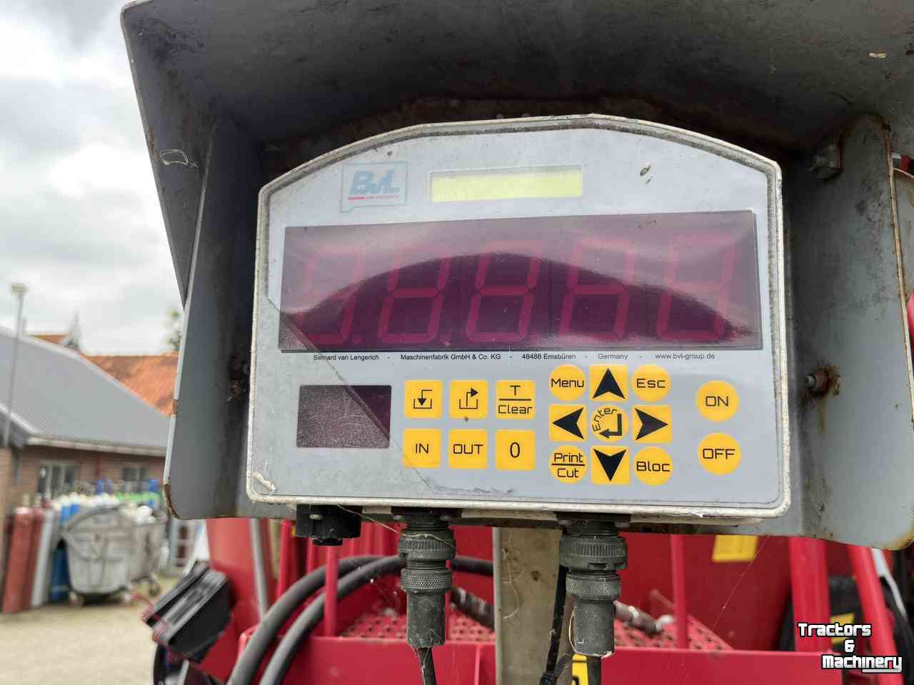 Voermengwagen BVL BVL van Lengerich V-MIX 13-1LS voermengwagen voermachines