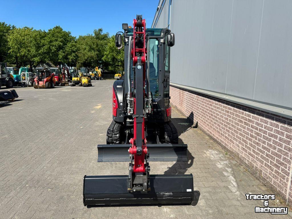 Mini-graver / Mini-graafmachine Yanmar VIO23-6