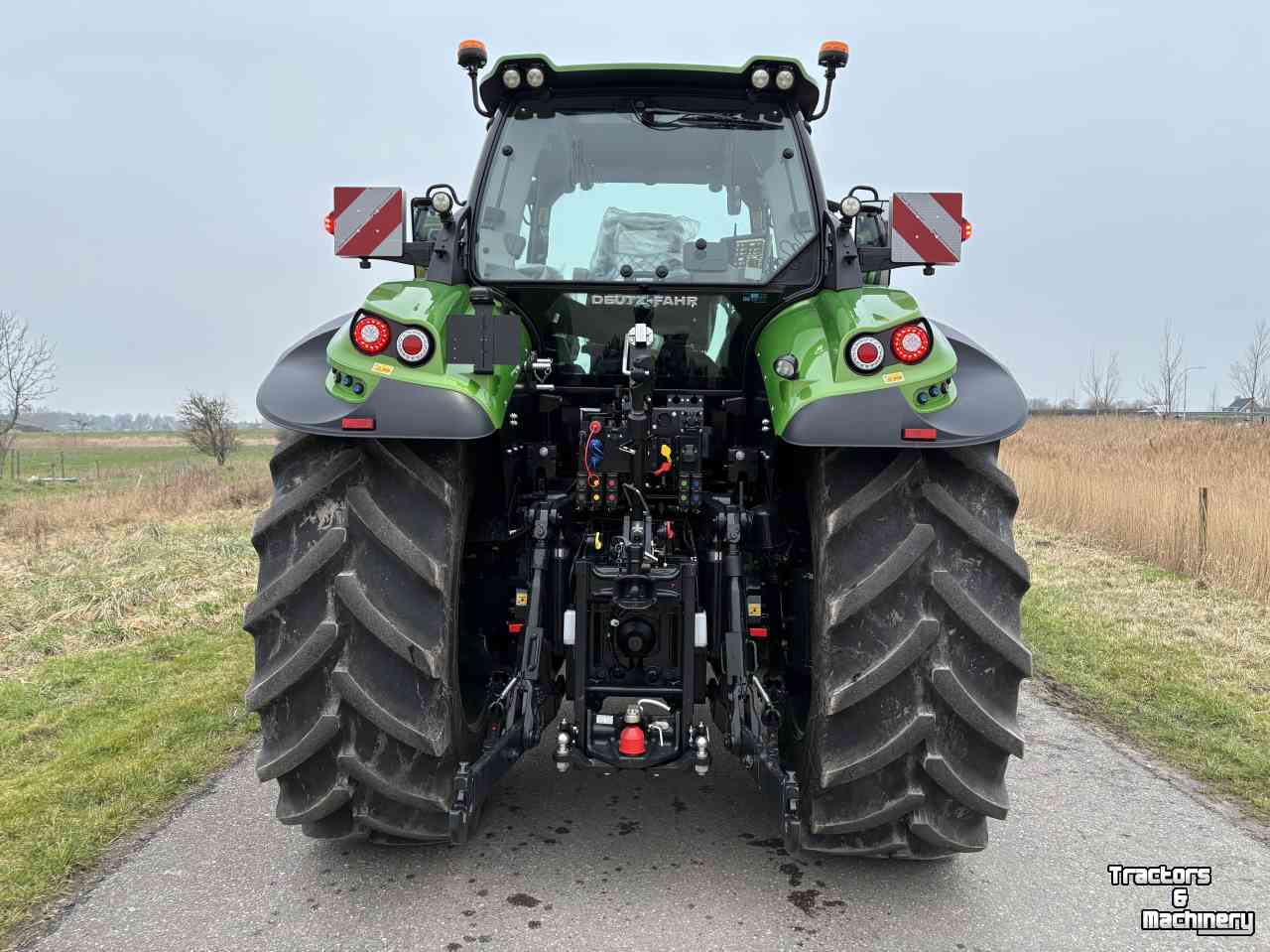 Tractor / Trekker Deutz-Fahr 7250 TTV Stage5 5jaar/10.000 uur DIAMONDCARE