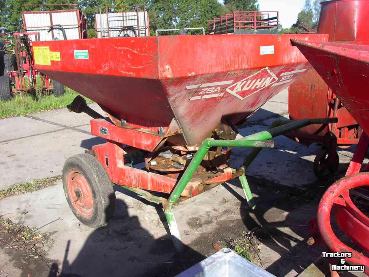 Kunstmeststrooier Kuhn ZSA 800
