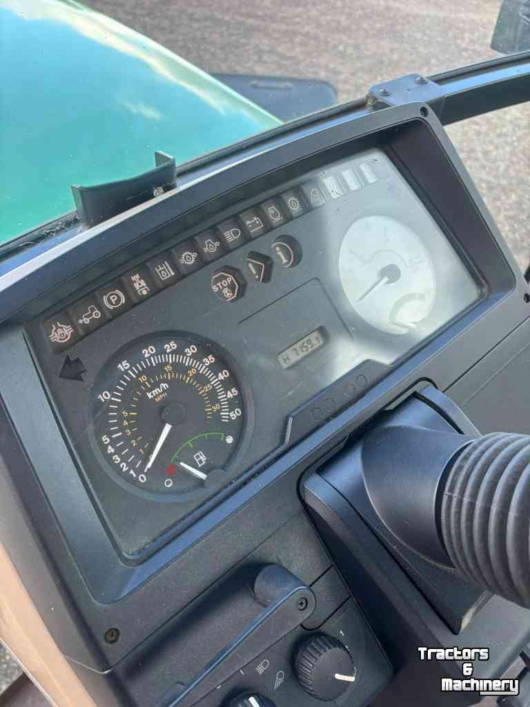 Tractor / Trekker John Deere 6110