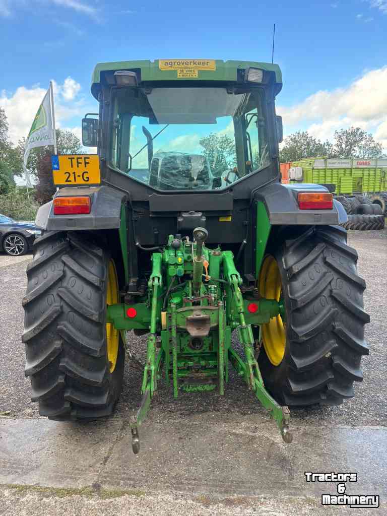 Tractor / Trekker John Deere 6110