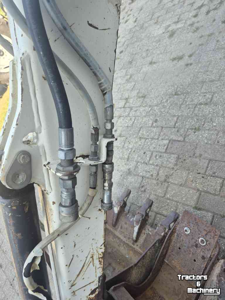Mini-graver / Mini-graafmachine Schaeff schaeff Terex HR2.0