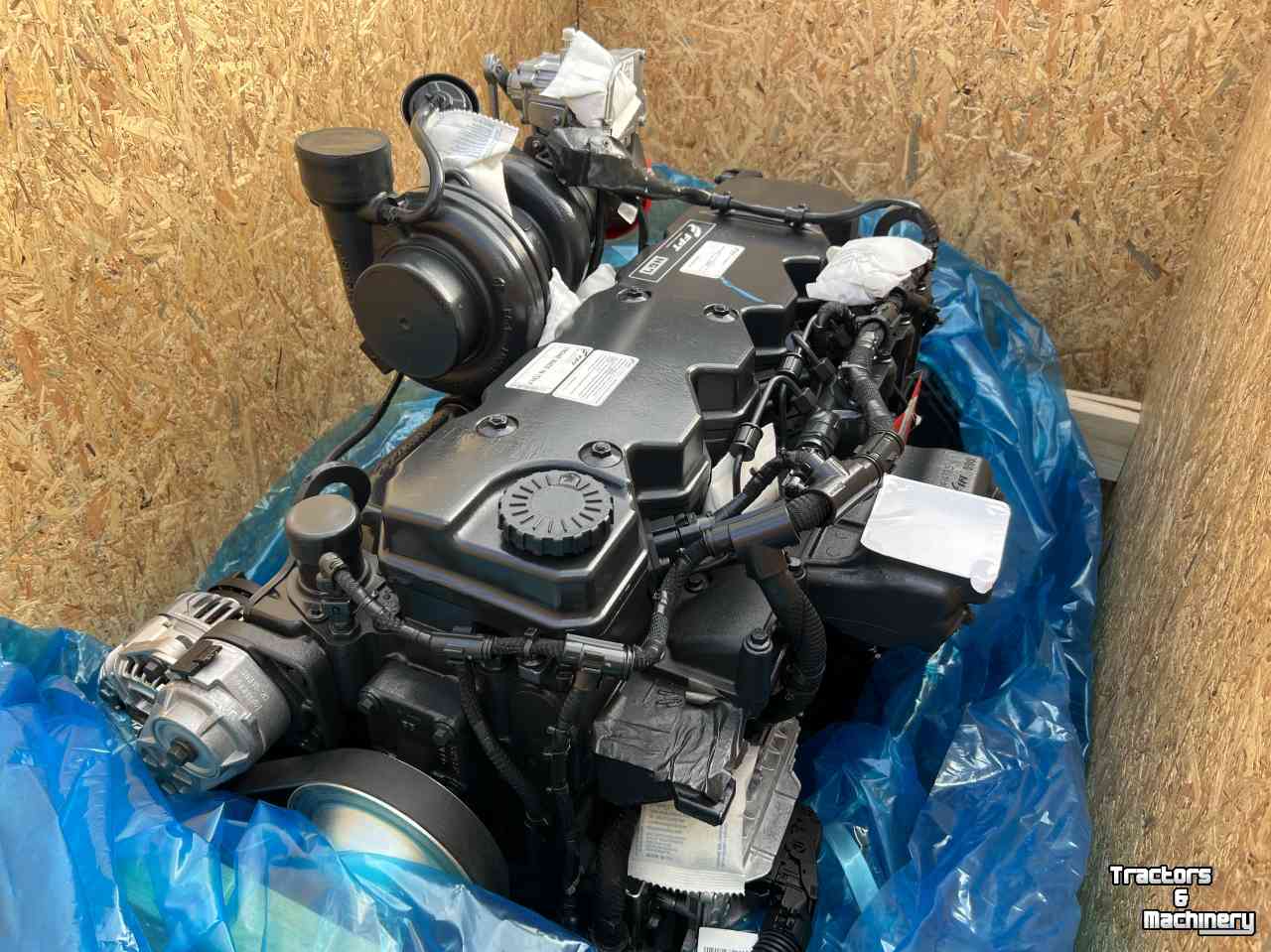 Motor FPT FPT 250B IPU  engine F4hfe6131 GFPXL06.7SDA Parts nr:5801879845