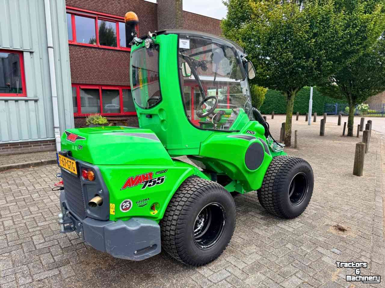 Shovel / Wiellader / Kniklader Avant 755i TDS Stage V Shovel