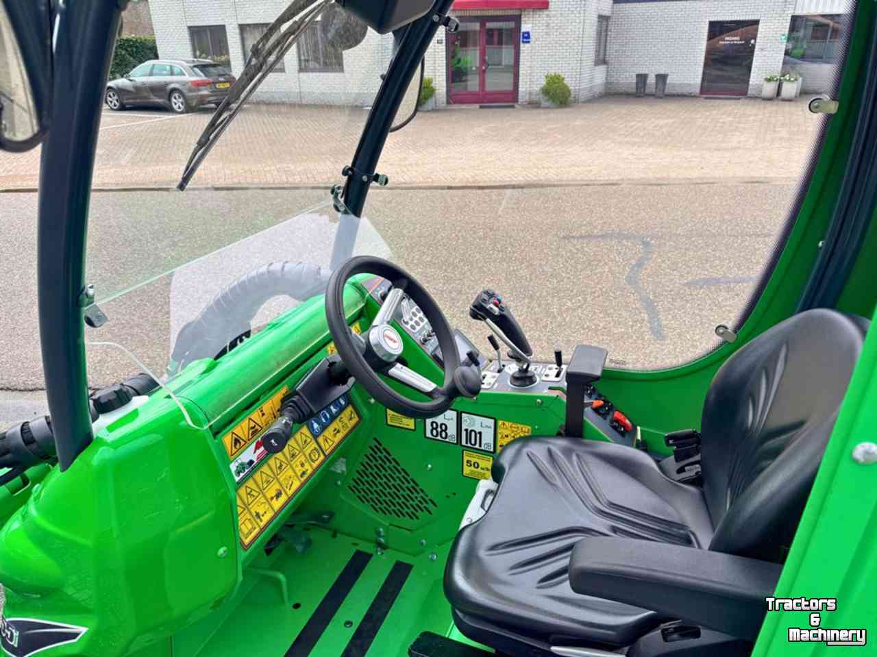 Shovel / Wiellader / Kniklader Avant 755i TDS Stage V Shovel