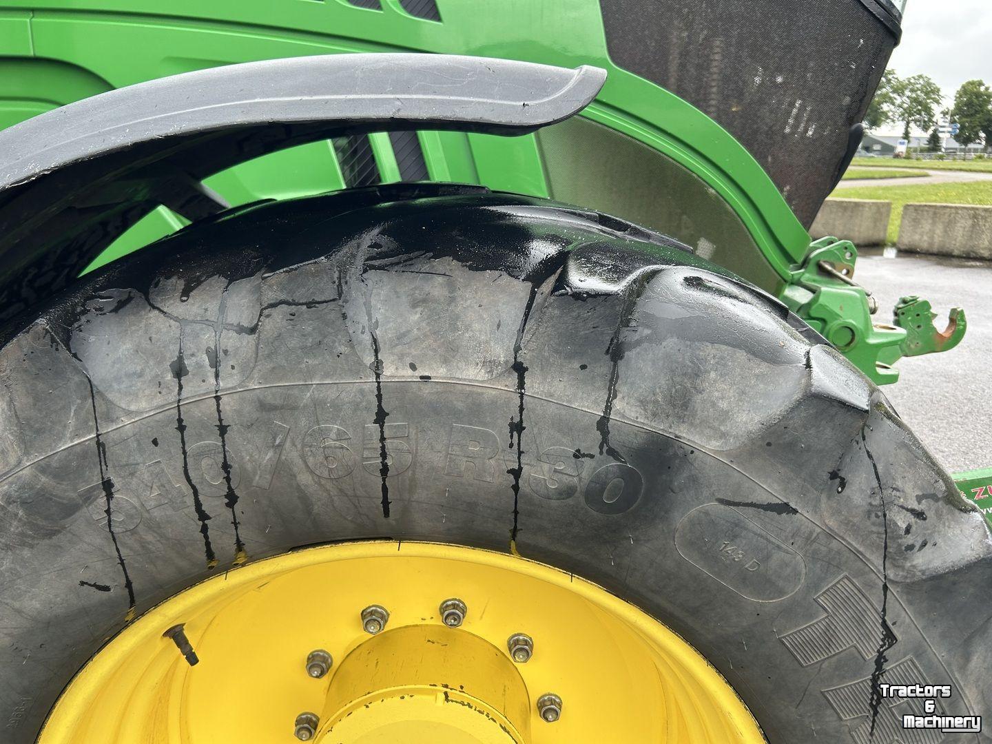 Tractor / Trekker John Deere 6150M