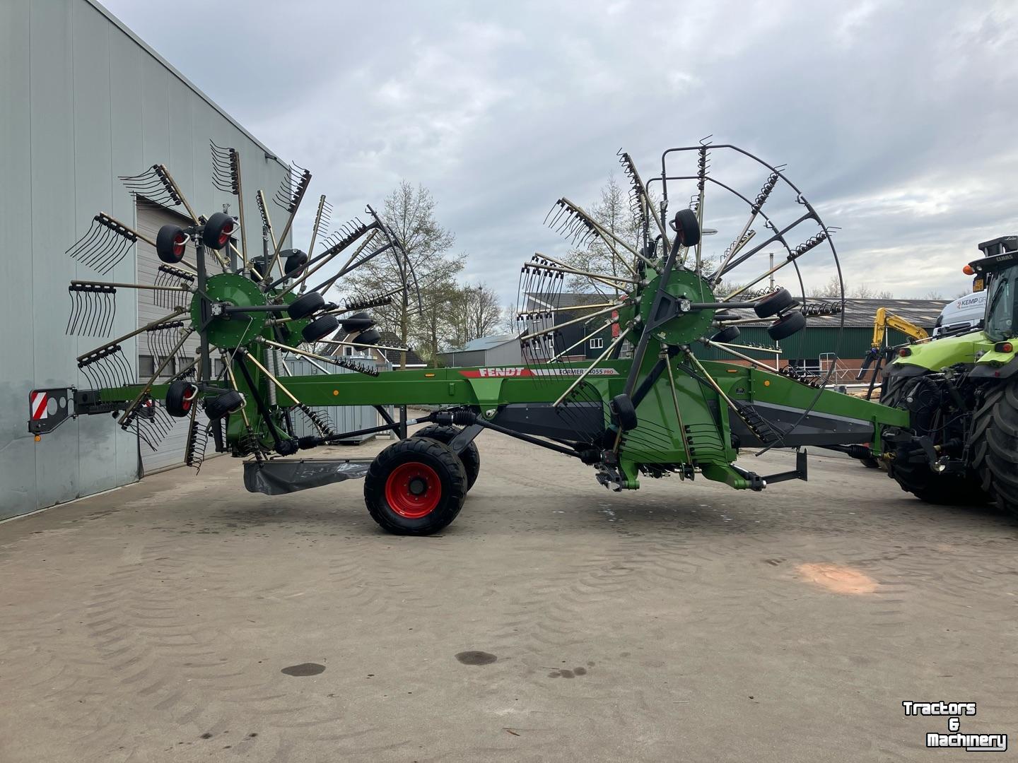 Rugger / Hark / Zwadhark Fendt Former 14055 PRO