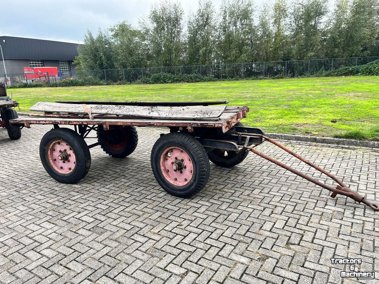 Vierwielige wagen / Landbouwwagen  Landbouwwagen