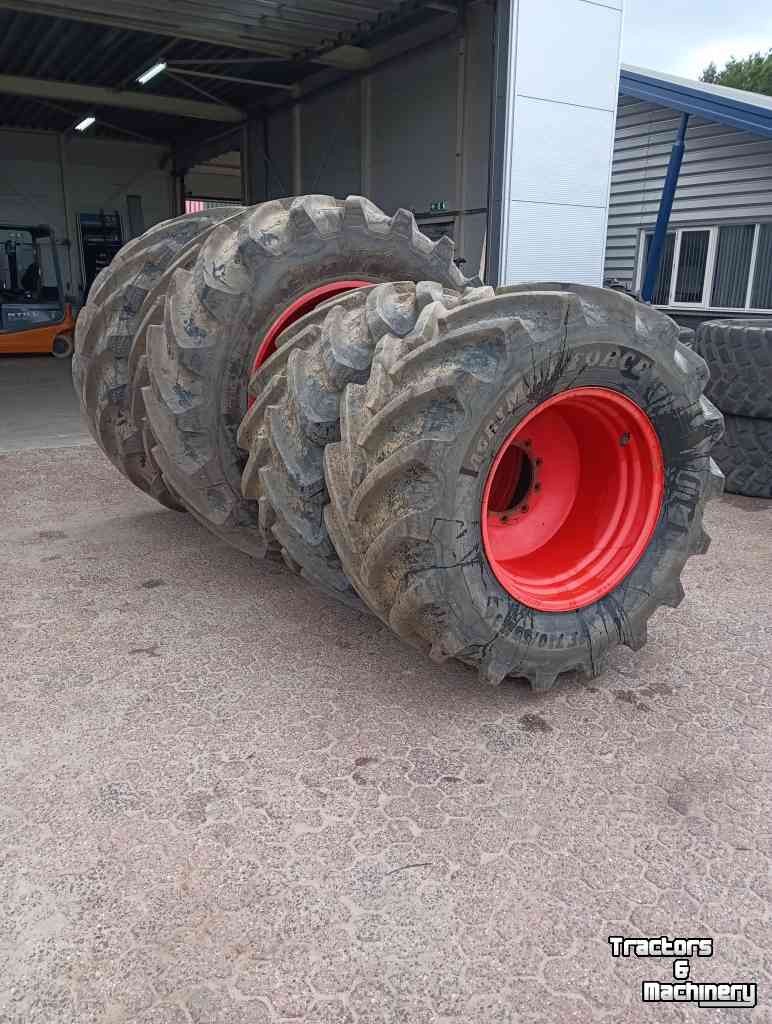 Wielen, Banden, Velgen & Afstandsringen BKT 900/50R42 710/55R30