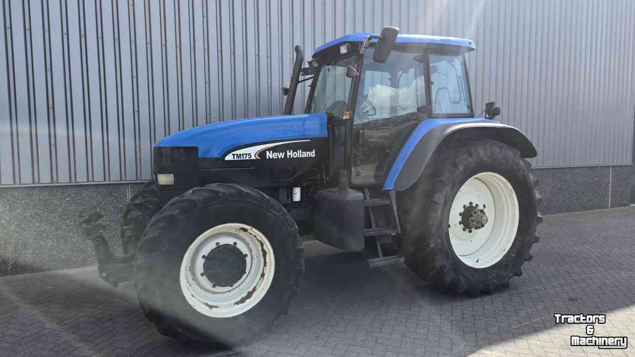 Tractor / Trekker New Holland TM175