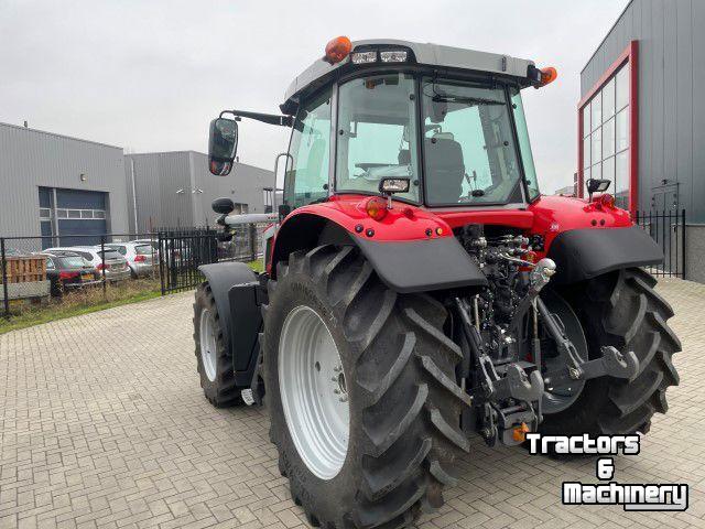 Tractor / Trekker Massey Ferguson TYPE 6S145 DYNA-6