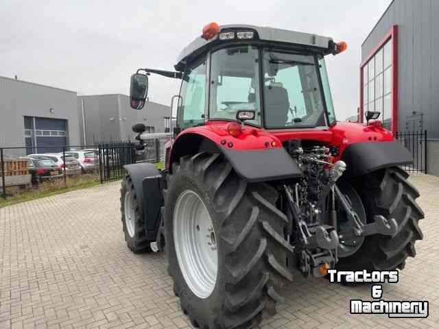 Tractor / Trekker Massey Ferguson 6S145 DYNA-6