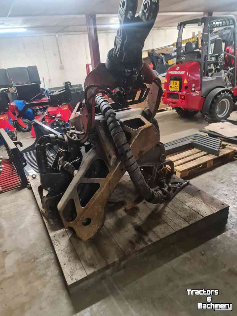 Bomenknippers Komatsu C144 KOP