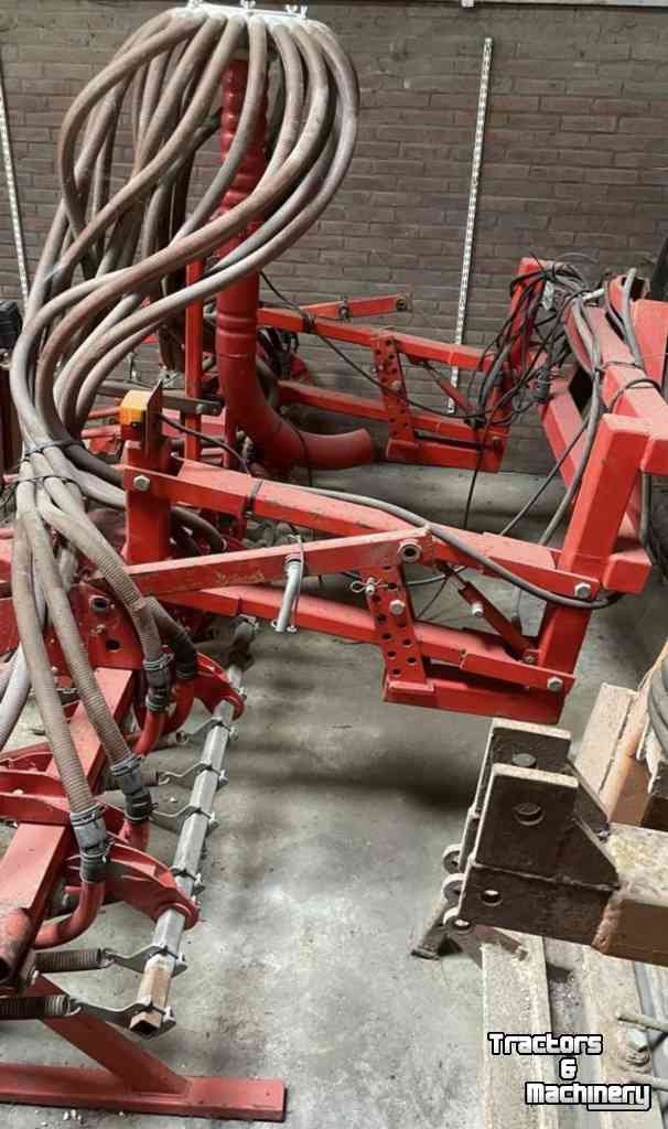 Zaaimachine Kuhn 3 mtr en 3 rijen verstelbaar accord