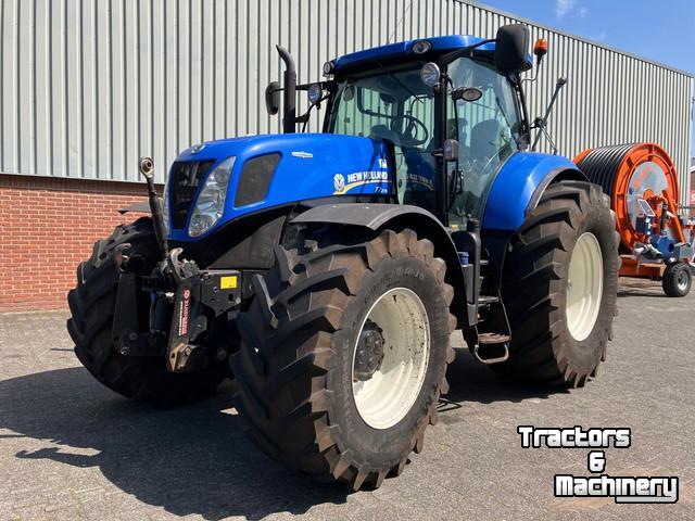 Tractor / Trekker New Holland 270 AC
