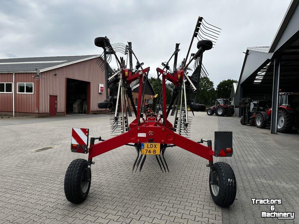 Rugger / Hark / Zwadhark Massey Ferguson RK 802-TRC