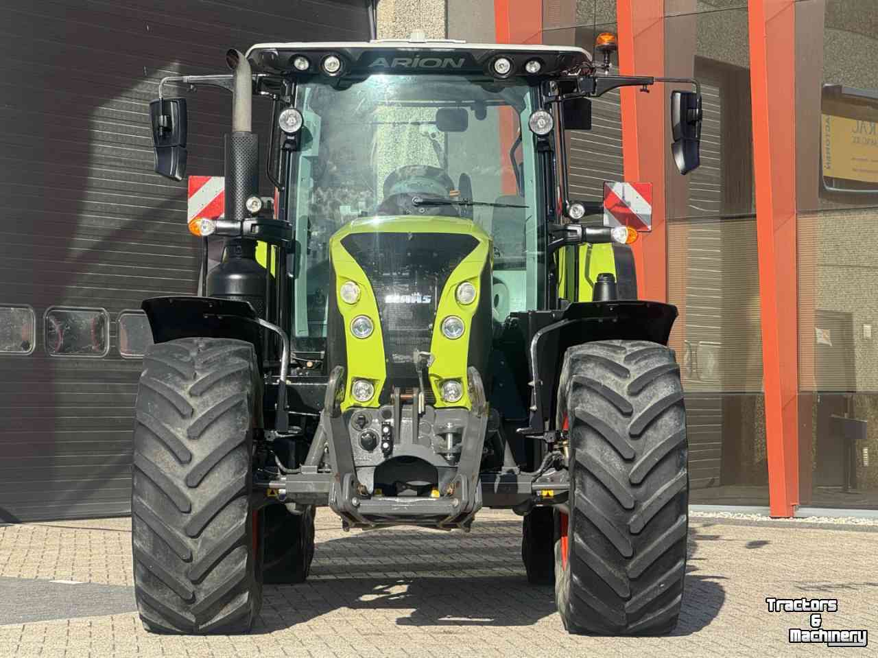 Tractor / Trekker Claas Arion 650 C-Matic vario Stage V Fronthef Lucht GPS 3140u