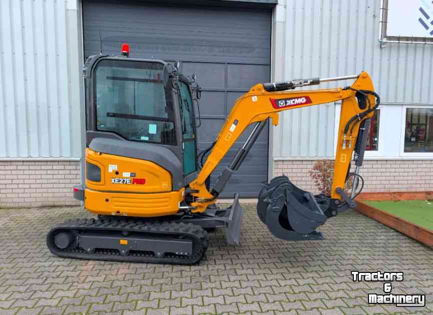 Mini-graver / Mini-graafmachine XCMG XE27E Pro