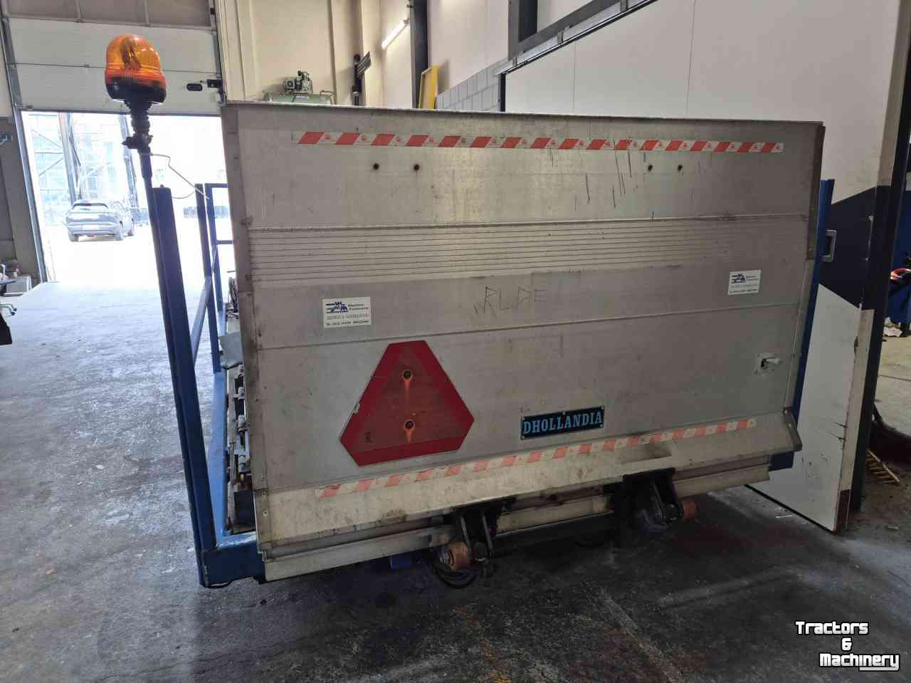Vierwielige wagen / Landbouwwagen  Plateauwagen