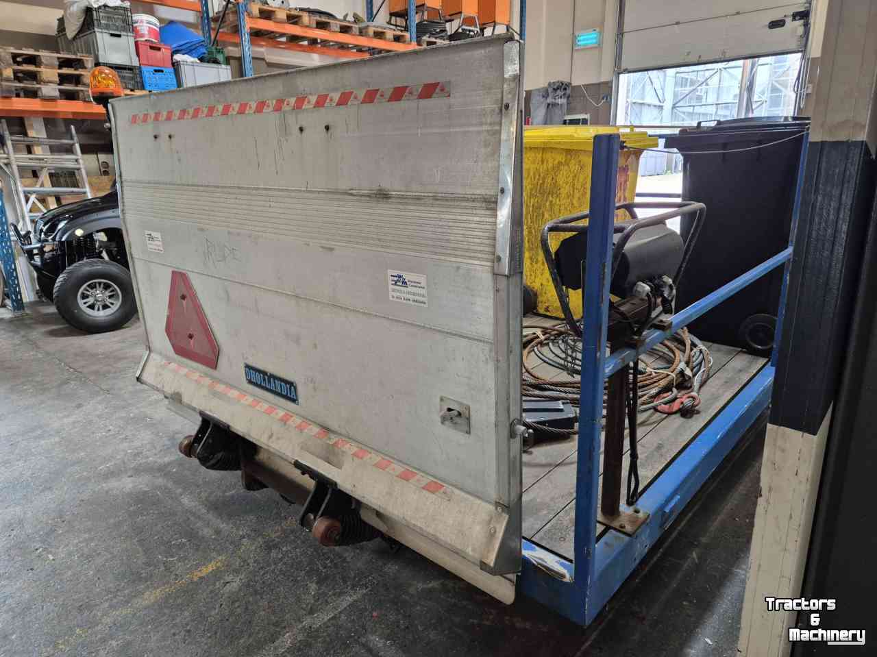 Vierwielige wagen / Landbouwwagen  Plateauwagen
