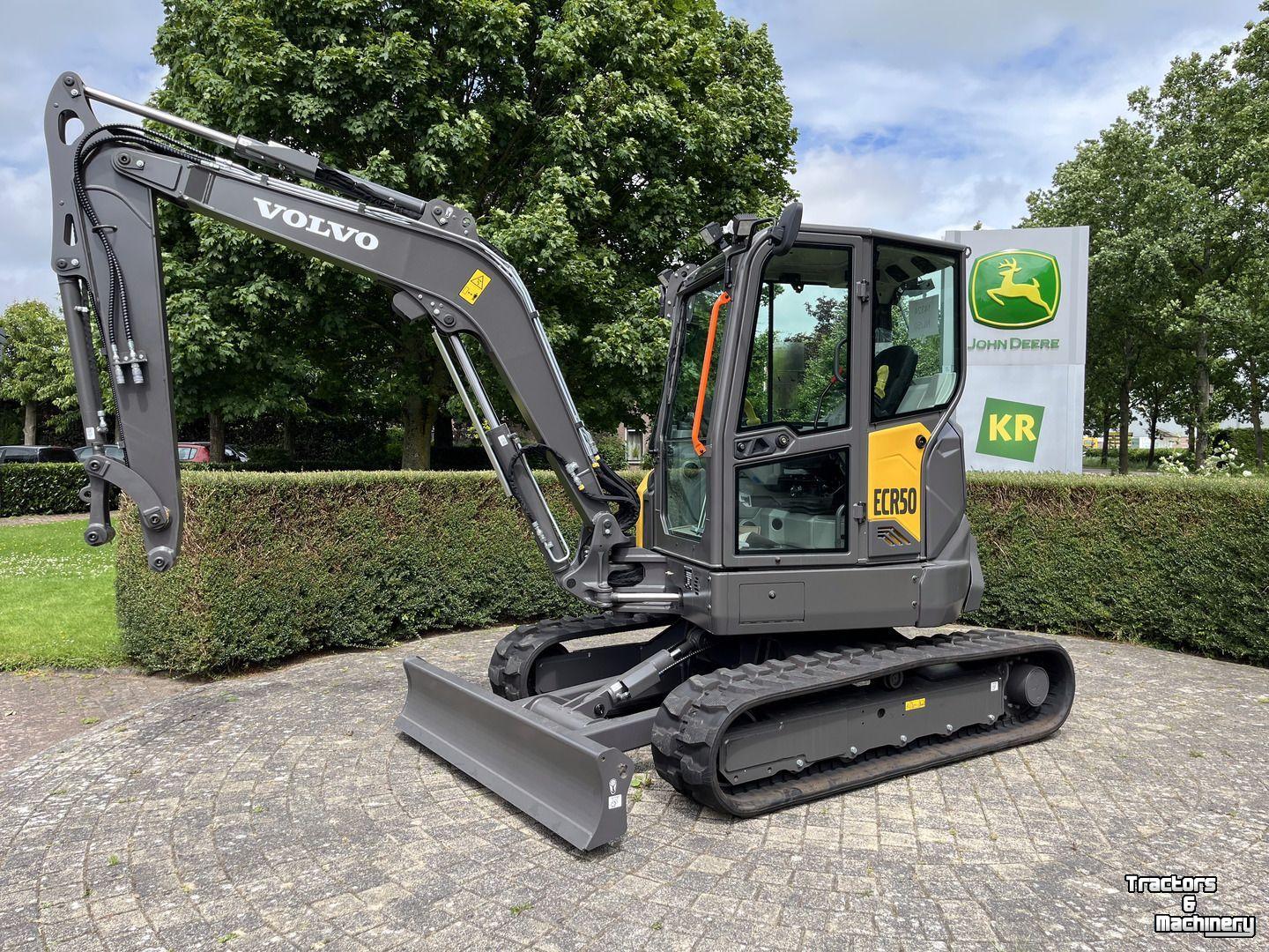 Graafmachine Volvo ECR 50F 
